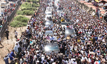 UHURU,-RUTO-CONVOY