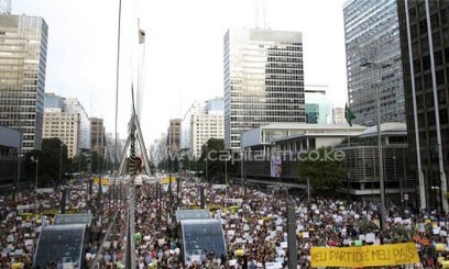 Students march during a protest on Paulista Avenue in Sao Paulo, Brazil on June 22, 2013. Photo/ AFP