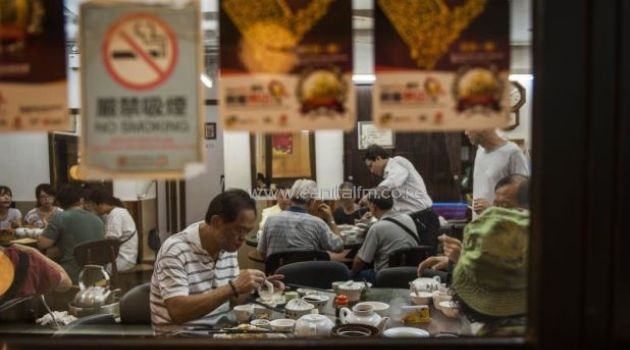 Taiwan oil supplier fined $1.67 mn over gutter oil/AFP