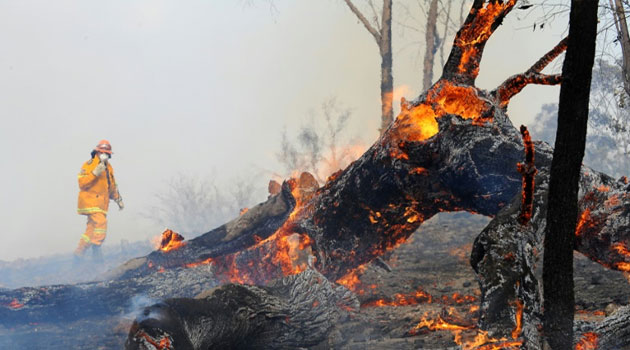 Bush fires are a common feature of the Australian summer © AFP