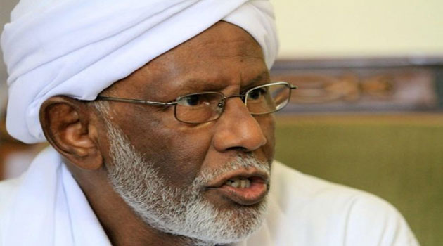 President Bashir visited Turabi's family on Saturday evening to offer his condolences on the 84-year-old's death from a heart attack earlier in the day.