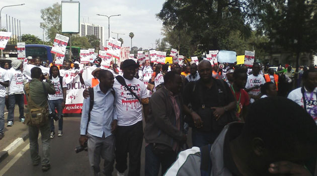 The crowd chanted anti -police chants throughout in what officials said was a move to protest against, "continued cases of extra judicial killings in the country/CFM NEWS