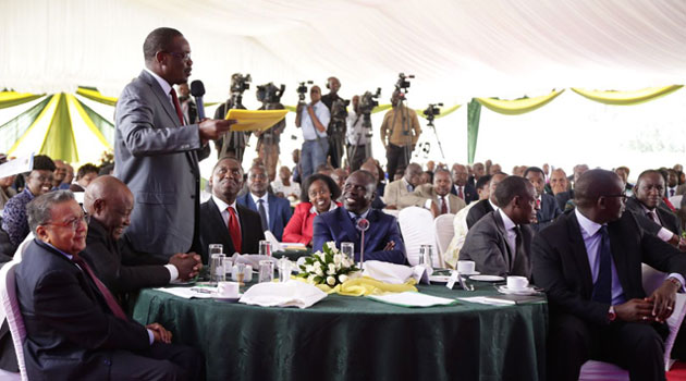 “The County Government bought 5,000 acres of land from Kayole Estate back in 1971. In the nineties, the army invaded it and took 3,000 acres without due recourse to any compensation and four weeks ago, they blocked the remaining 2,000 acres that passed through the road,” he explained/FRANCIS MBATHA