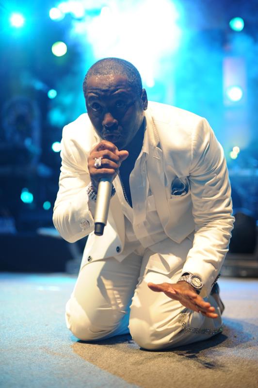 Johnny Gill: Takes it down