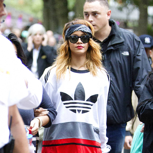 rihanna gangsta скачать