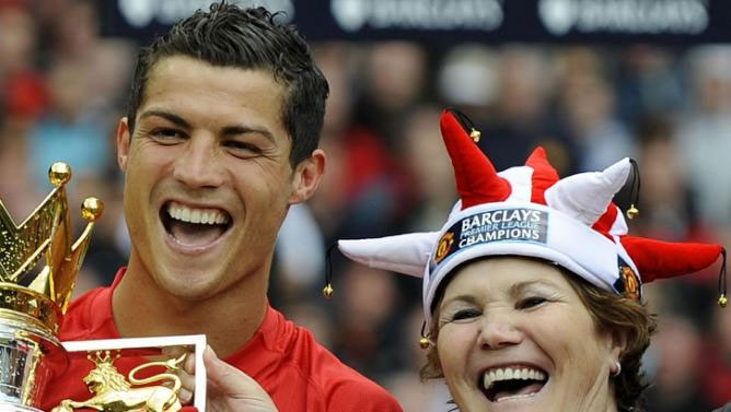 The mother of Cristiano Ronaldo, the highest-paid footballer in the world, was stopped by Spain's civil guard from returning home to Portugal with 55,000 euros in her handbag.