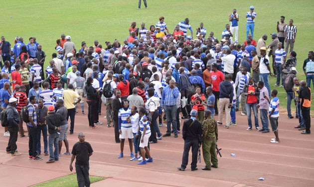 AFC Leopards fans demanded to be addressed by captain Bernard Mang'oli and coach Ezekiel Akwana after chasing the team down to the dressing room following the loss to Western Stima-1