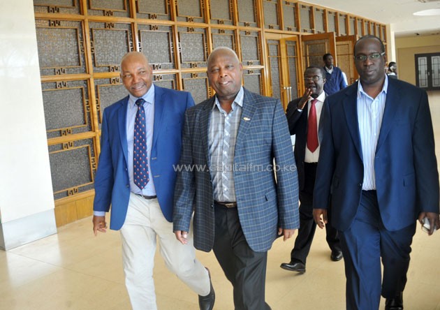 Athletics Kenya president Lt. Gen (Rtd) Jackson Tuwei (right) with 2017 IAAF World U-17 LOC CEO Mwangi Muthee. PHOTO/Raymond Makhaya