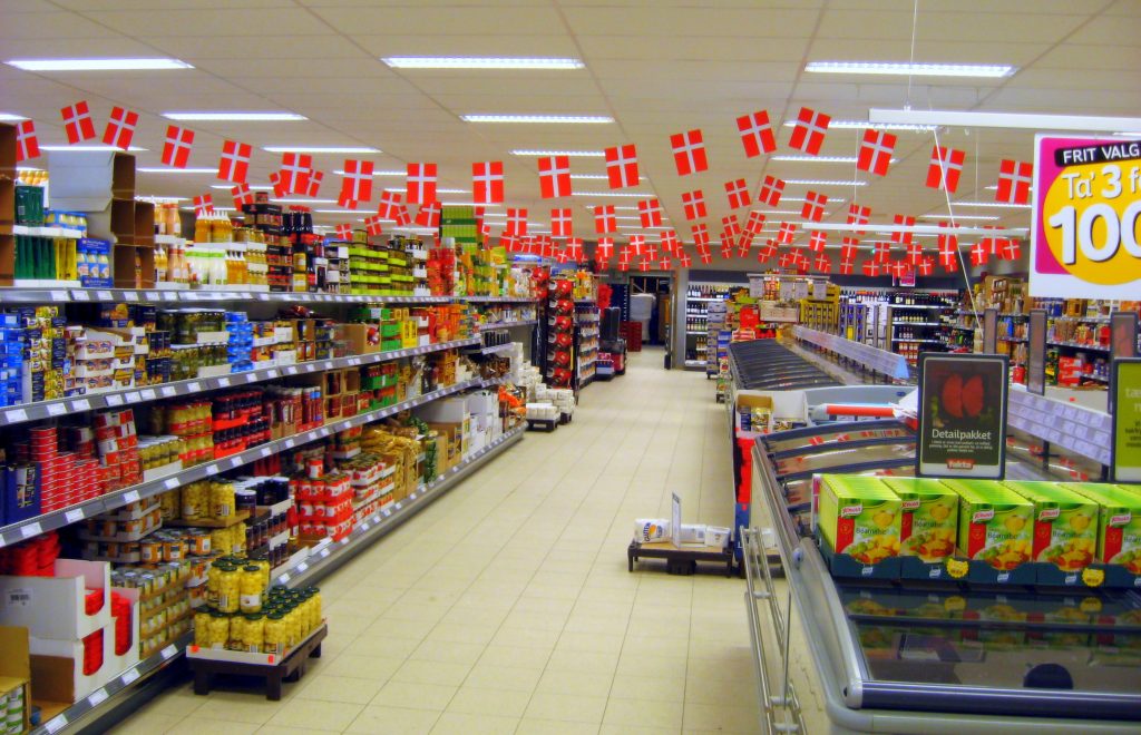 Kenyans grapple with steep prices of commodities amid outcry