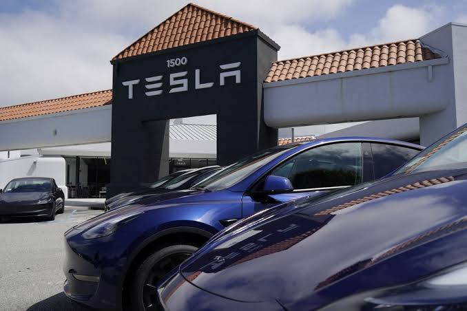 Tesla robotaxi &#8216;low-key&#8217; launch in Texas