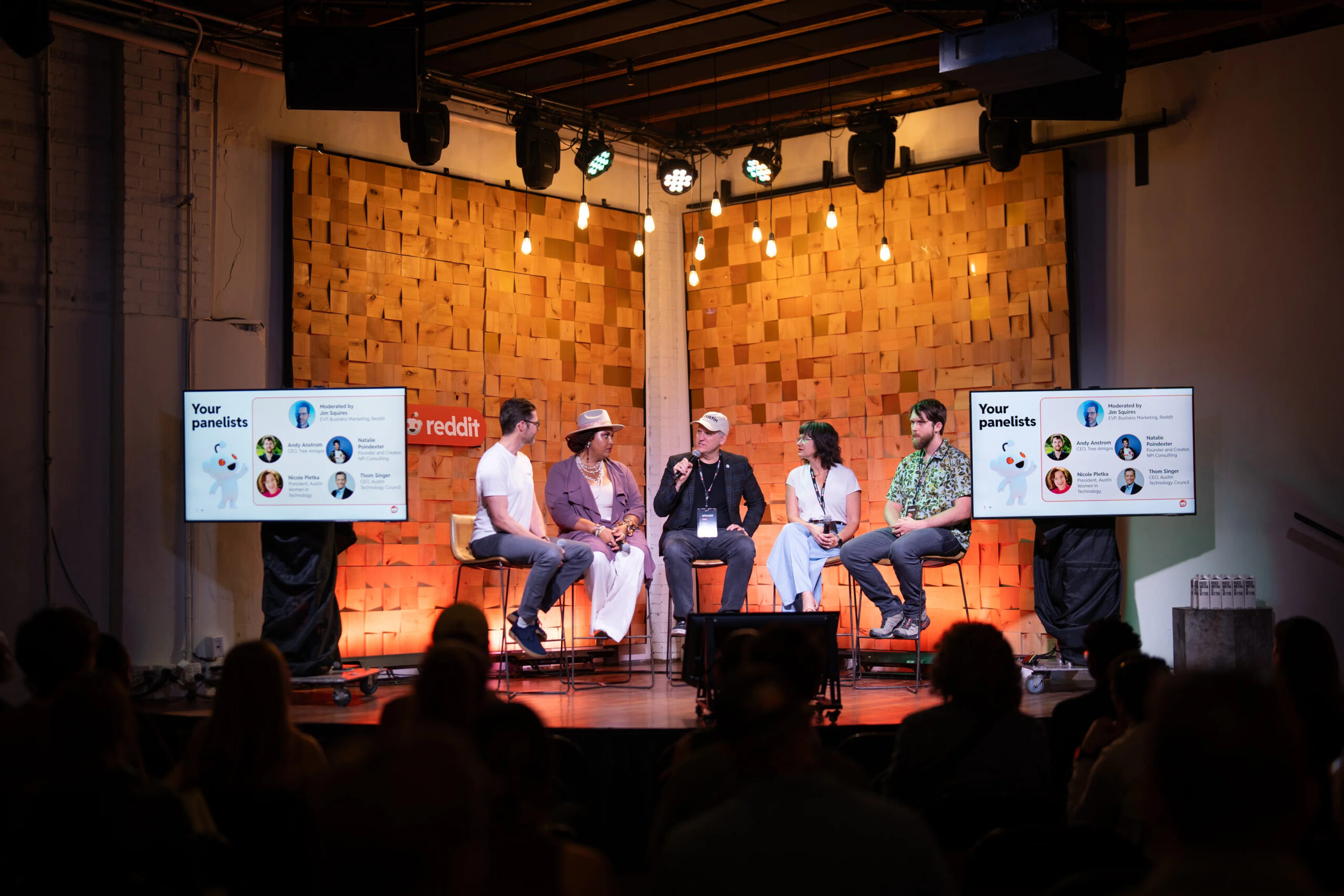 Reddit added to Australia&#8217;s social media ban on under-16s