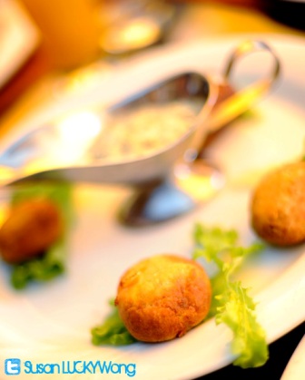 crab meat croquette at Trattoria photographed by Susan Wong 2012 Nairobi Kenya