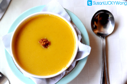 Alan Bobbe's Bistro in Nairobi Kenya photographed Susan Wong 2012 - pumpkin soup