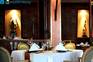 Thai Chi restaurant at Sarova Stanley photographed by Susan Wong 2012