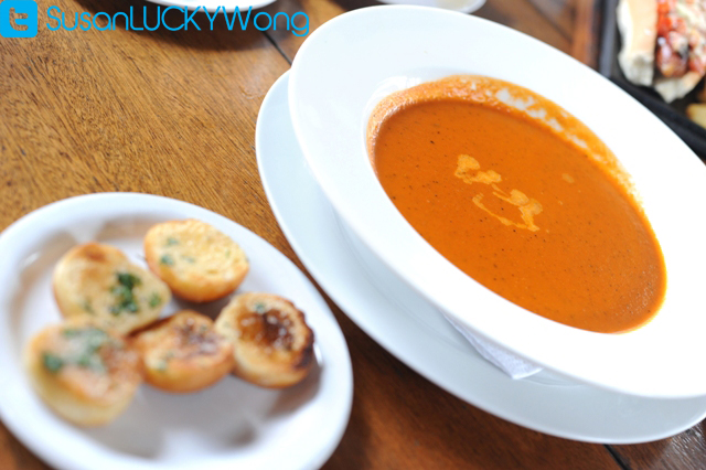 Aero Club East Africa Restaurant photographed by Susan Wong tomato and basil soup