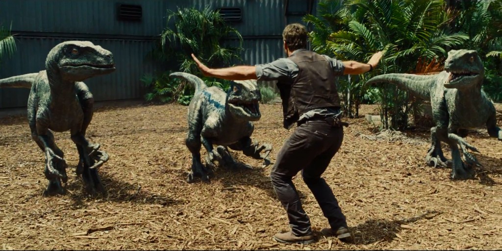 chris-pratt-velociraptor-jurassic-world