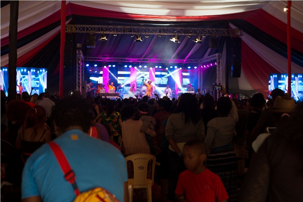 koroga festival nairobi kenya - oliver mtukudzi 2