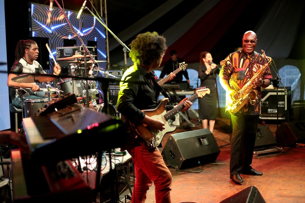 KOROGA FESTIVAL - MANU DIBANGO - KENYA - AFRICA - SUSAN WONG - 17