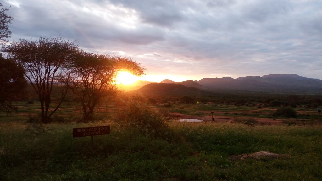 tsavo west travel serena kenya