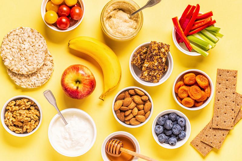 12 Healthy Snack Ideas That Will Help You Maintain a Lean Body + Recipes