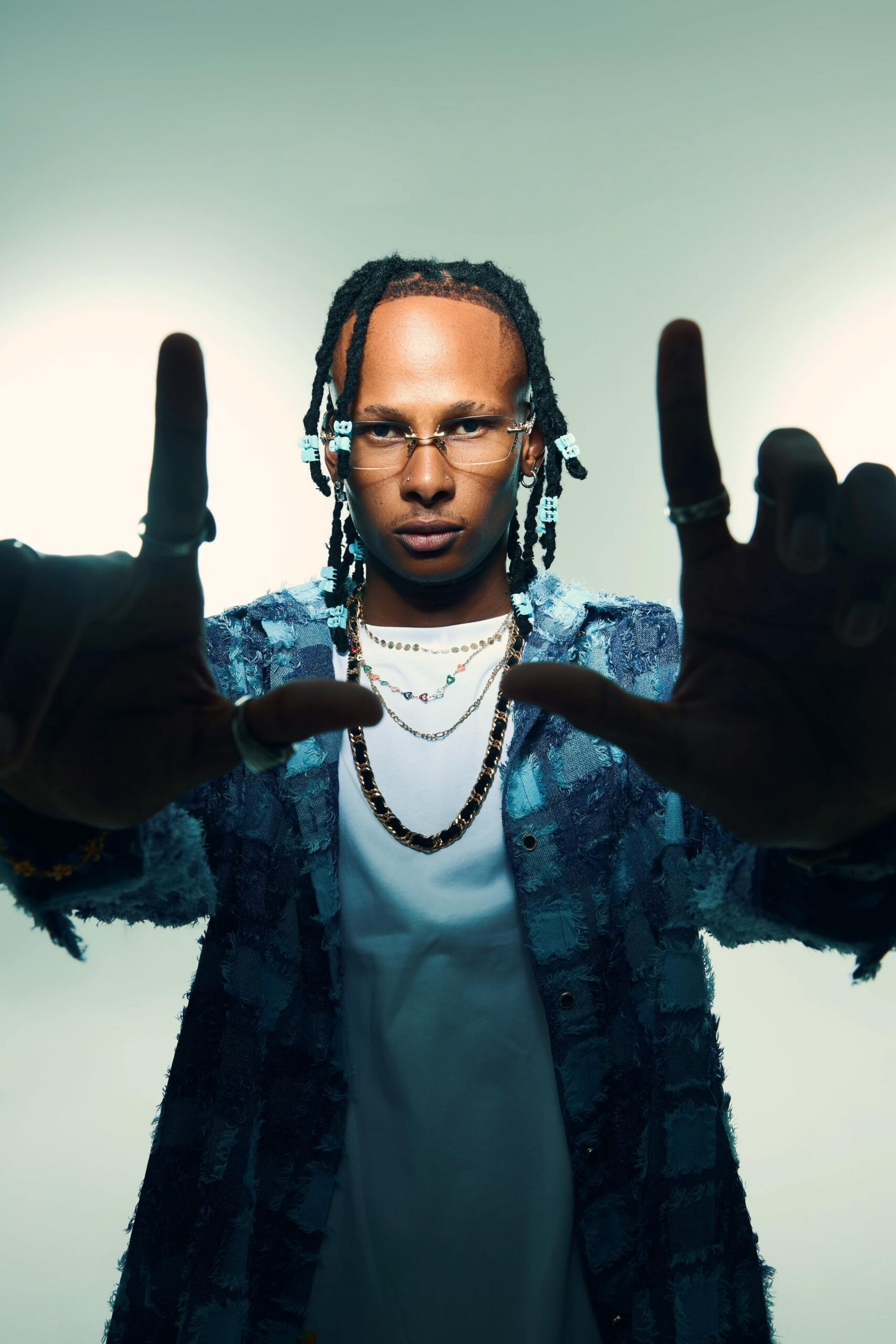 K-Zaka, Uncool Angels & PhilHarmonic Release New Single “Mngani Wam”