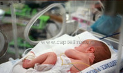 A new born baby in an incubator/FILE