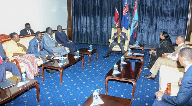 President Kenyatta was speaking today when he separately met President Salva Kiir and former Vice President Riek Machar and his delegation at State House, Nairobi/PSCU