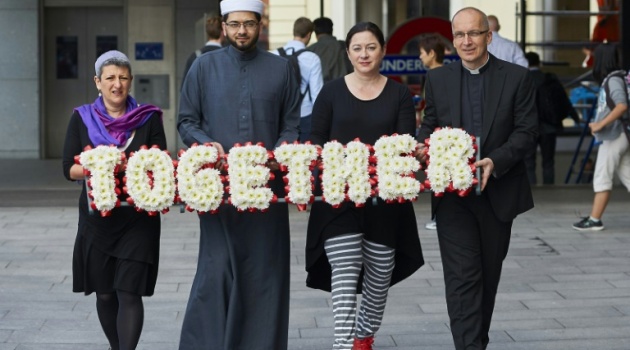 Faith leaders, and one survivor of the July 7, 2005 terror attacks, at an event to promote religious unity in central London on July 6, 2015, as Britain prepares to mark the ten year anniversary of the suicide bombings which kiled 52 people/AFP  