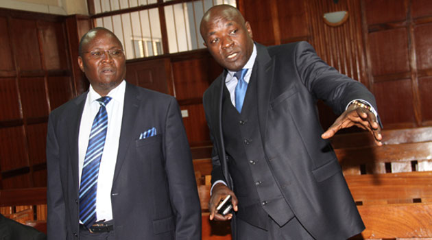  Lawyer Cliff Ombeta (right) and Assa Nyakundi,for  Pastor James Ng'ang'a,at Milimani Law Courts during the hearing of an application before Justice Weldon Korir/CFM