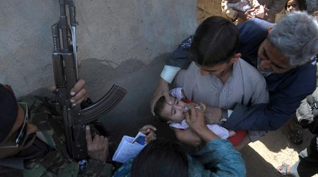 A child being administered polio vaccine in India/FILE