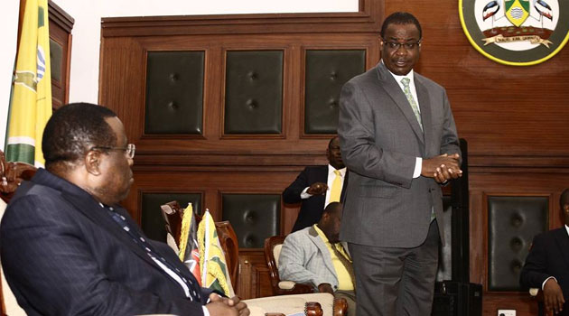 Speaking during a visit by Senate Speaker Ekwee Ethuro to City Hall Wednesday morning, Kidero indicated that most of the monies go towards paying about 8,000 workers inherited from the National Government/CFM