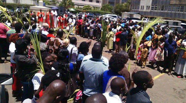 Catholics now enter the Holy Week which will conclude the Lent period of self-denial in preparation for Easter celebrations which begin on Friday, marking the crucifixion and resurrection of Jesus Christ. Photo/MUTHONI WAWERU.