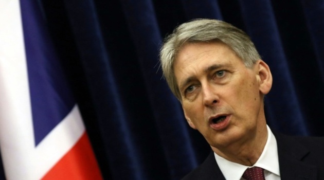 British Foreign Minister Philip Hammond visits Tripoli Libya's internationally recognised parliament is due to hold a crucial vote of confidence/AFP