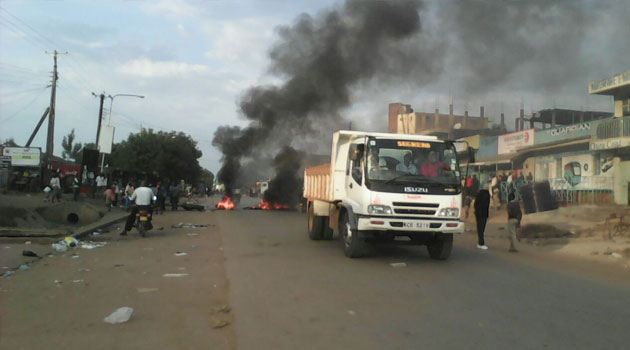 In the lakeside city of Kisumu businesses have been brought to a standstill with anti-IEBC protesters who lit bonfires in most roads leading into the city/CFM