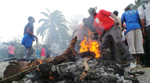 Transport on the road from Rongai outside the university has been paralysed with the students barricading the road with stones and lighting bonfires/MOSES MUOKI