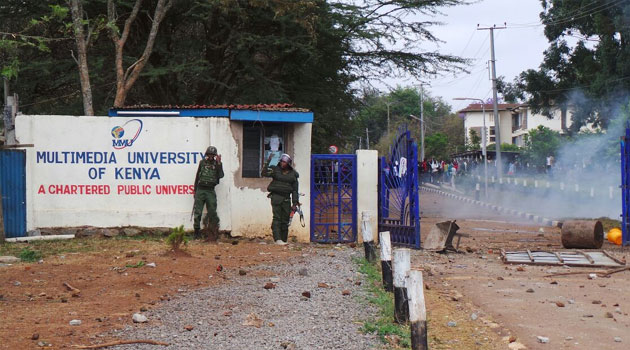 Hundreds of the students are engaging police in running battles in and around the institution, paralysing transport to and from Ongata Rongai/MOSES MUOKI