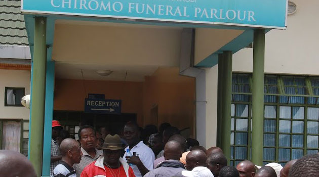 Relatives at Chiromo mortuary to identify bodies of their kin after a past attack. Kenya has suffered numerous Al Shabaab attacks. Photo/FILE.