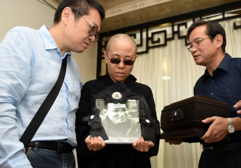 Chinese Nobel laureate's widow 'ready to die' in house arrest