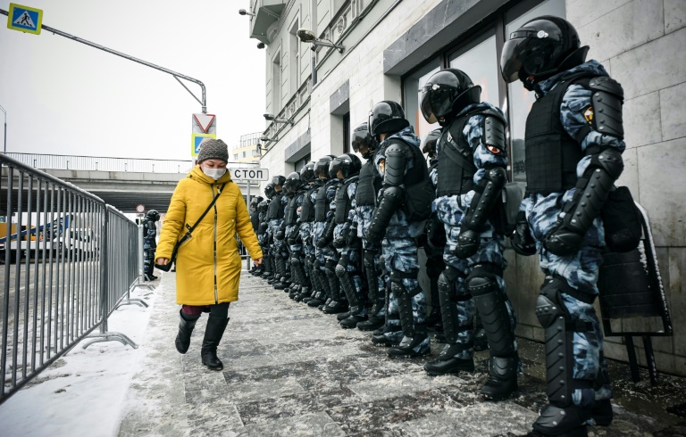 More than 4,800 held as Russian police clamp down on protests » Capital News