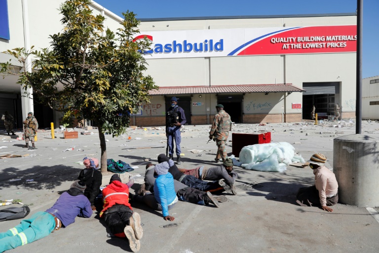 Death toll in S.Africa unrest climbs to 72 as violence spread » Capital News