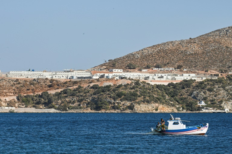 La Grecia apre il primo campo “chiuso” per richiedenti asilo