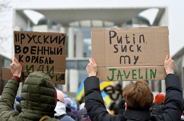 d63fc45f9b7477b5fe3b3ad6112bea298040701a