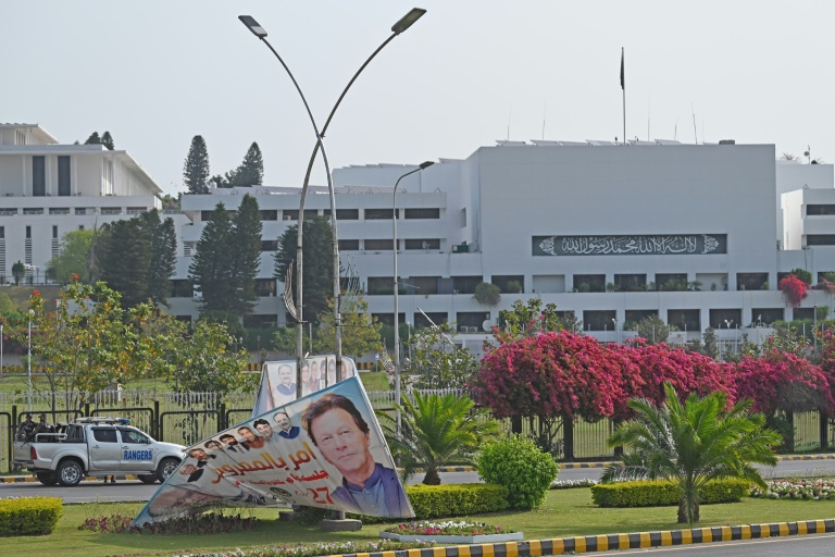 Pakistan to go to the polls after PM Khan foils sacking attempt » Capital News