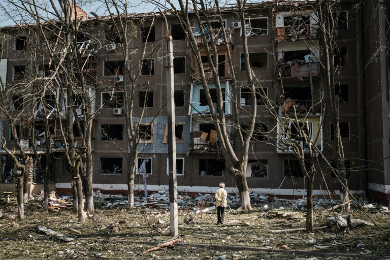 Dozens of civilians evacuated from besieged Ukraine plant » Capital News
