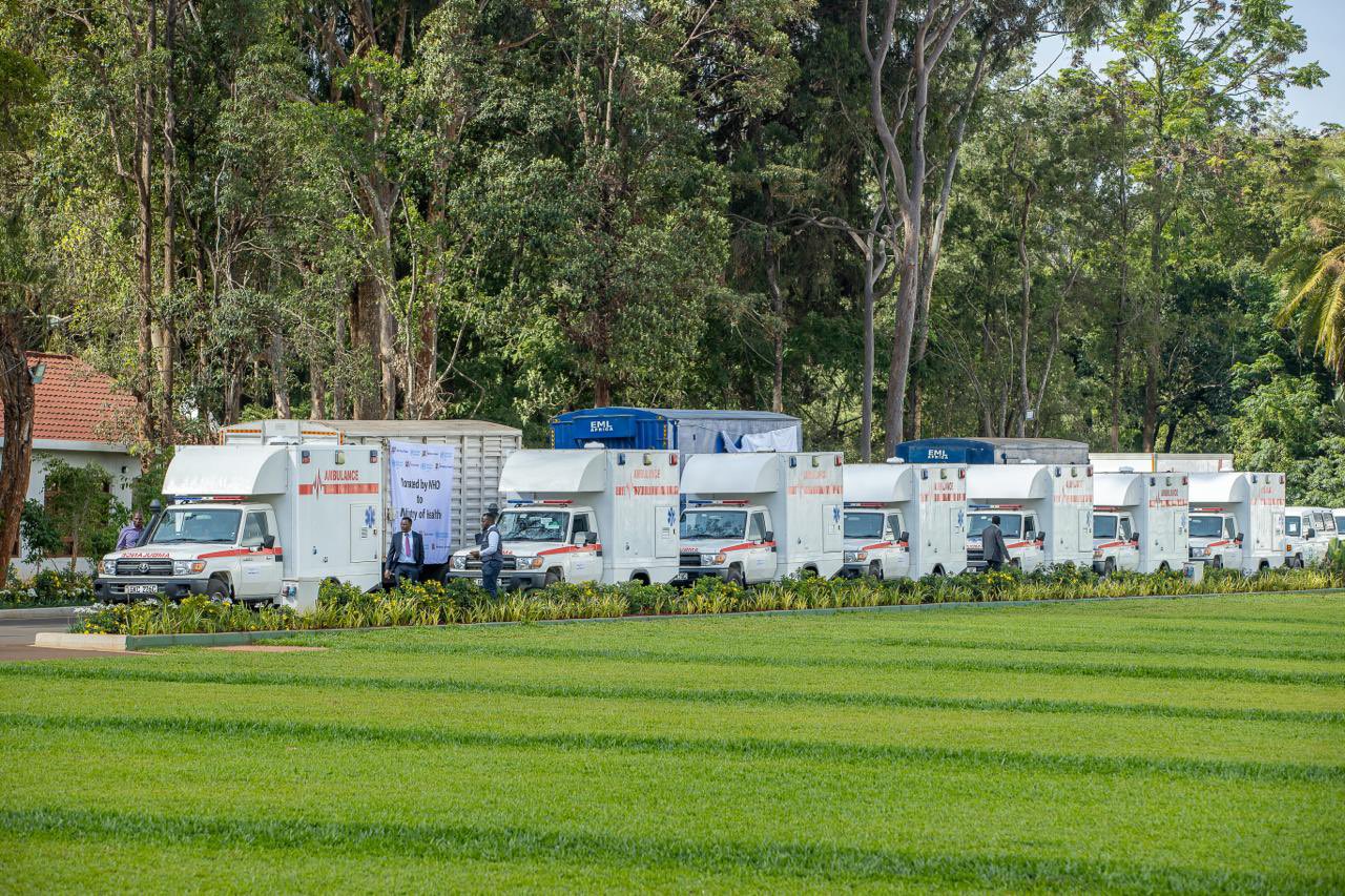 Ruto hails WHO partnership as he receives 14 donated ambulances
