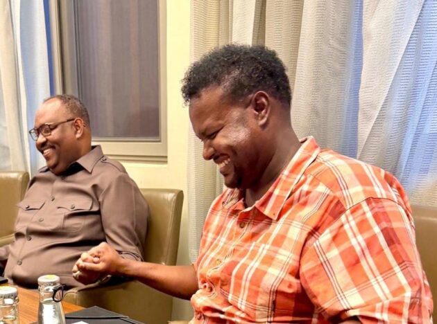 Oketch Salah Holds Consultative Meeting with Puntland President on Trade and Regional Cooperation