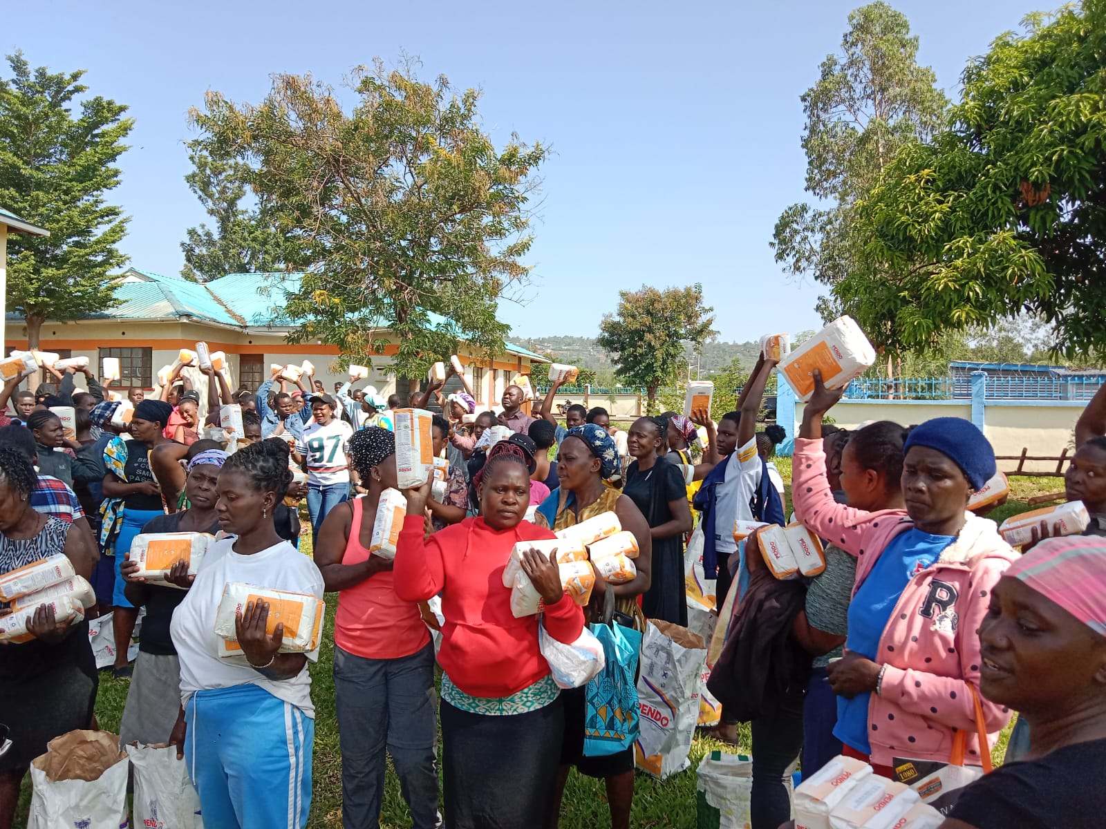 Kisumu MCA offers rare Valentine’s Day support to women food vendors