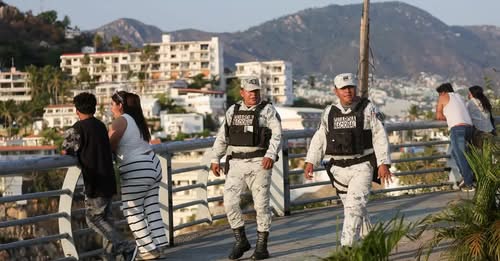 Cartel henchmen unleash violence after top drug lord killed in Mexico