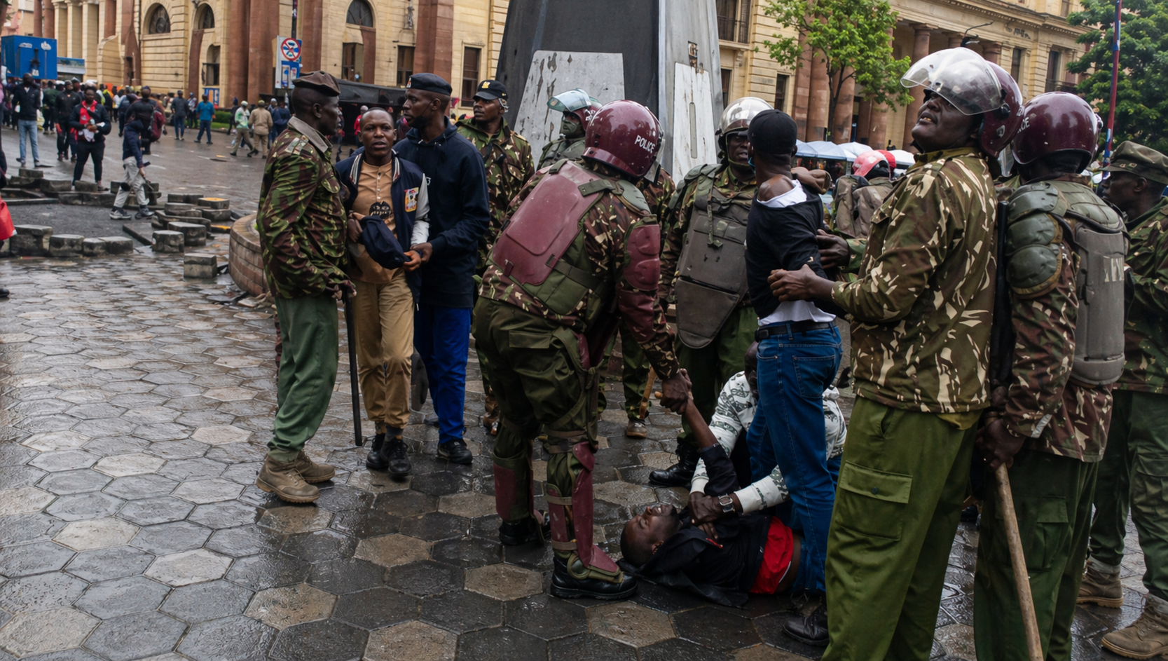 11 arrested as police break up fuel price protests in Nairobi CBD