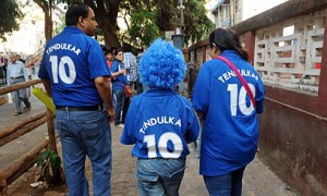 TENDULKAR-FANS